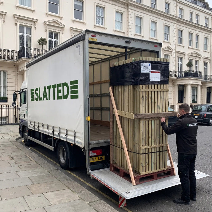 slatted delivery of pallets in London